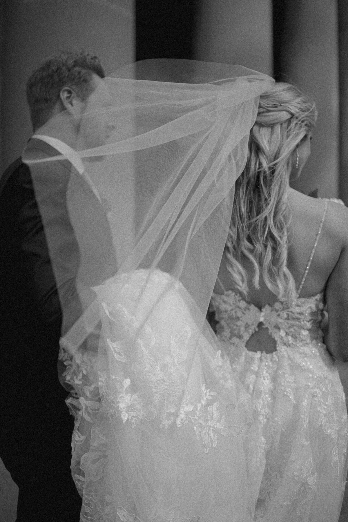 Jack-and-Julia-6.16.2023-Nichole-Babiez-Photography-Chicago-Illinois-wedding-photographer-bridgeport-art-center-downtown-wrigley-building-union-station-couples-wedding-party-portraits-reception-candid-luxury-downtown--55