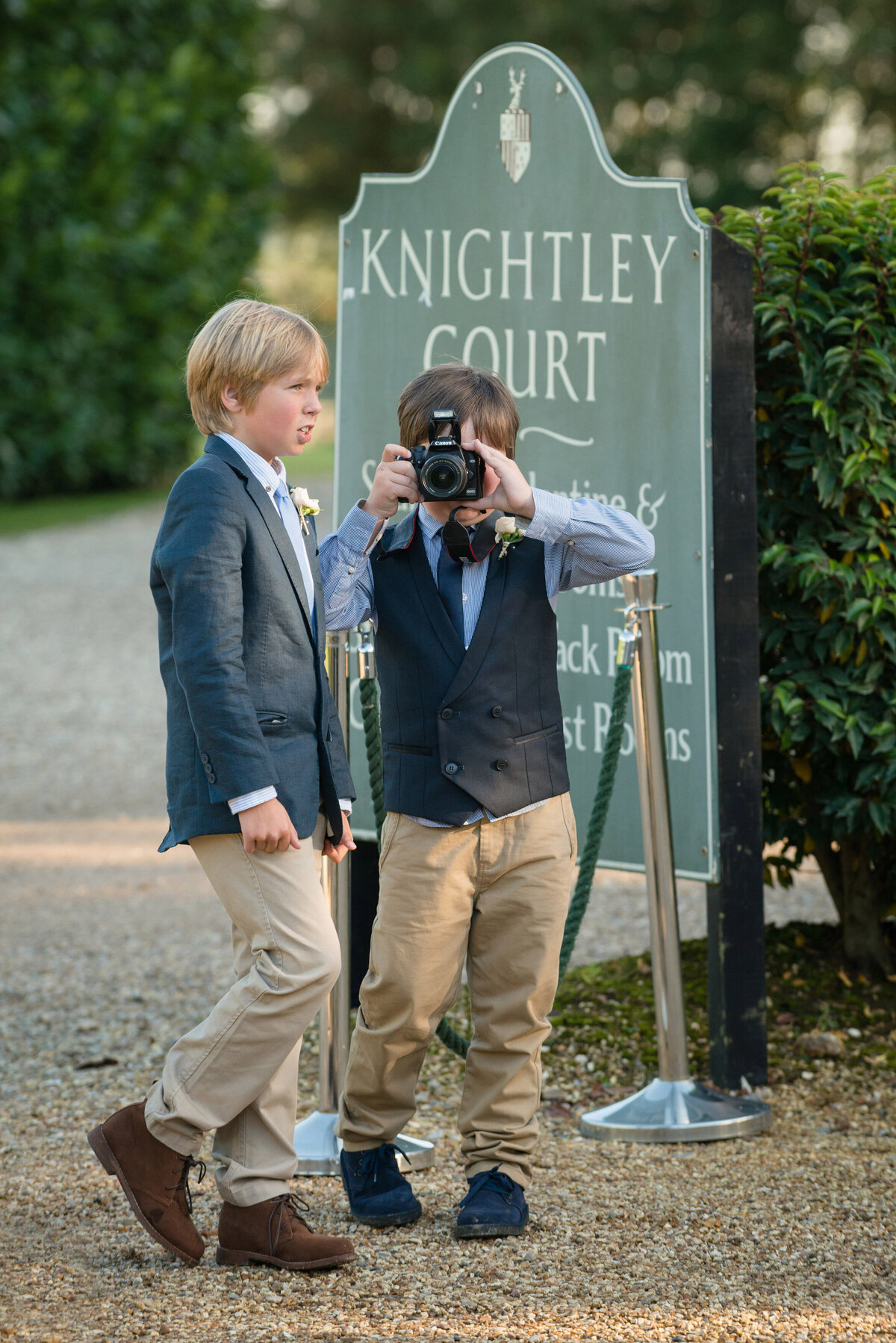 Fawsley-Hall-wedding-photography-1087