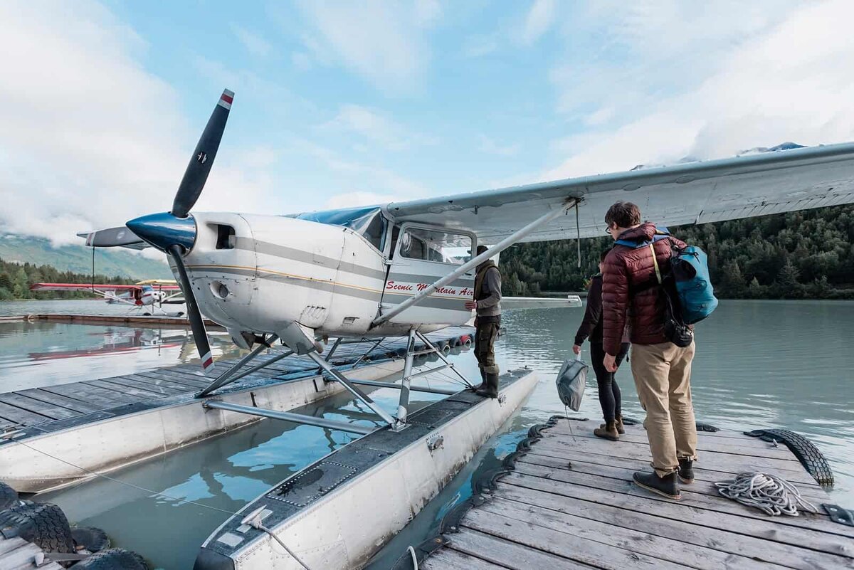 romantic-getaways-in-alaska-hidden-alaska-gem-Soul-and-Sky-Weddings