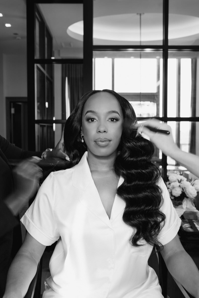 Historic-dekalb-courthouse-wedding-bride-ready_5