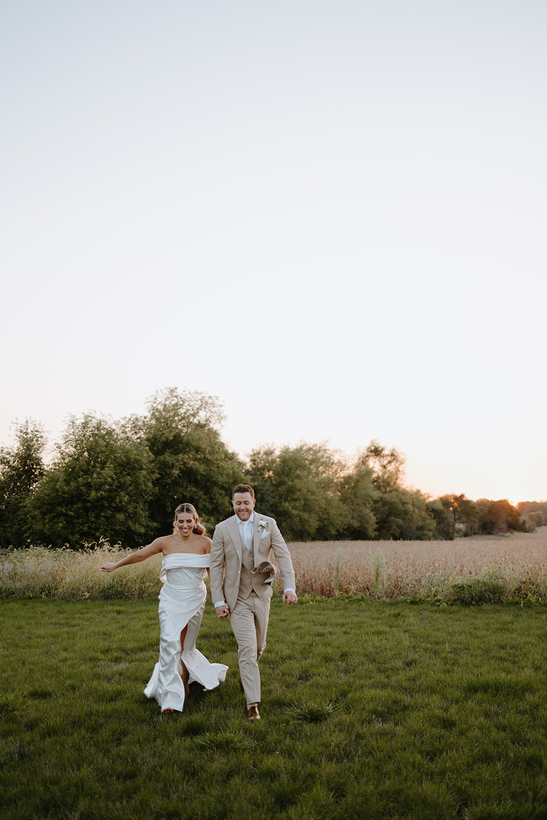Huntley Illinois Wedding Bride & Groom Portraits