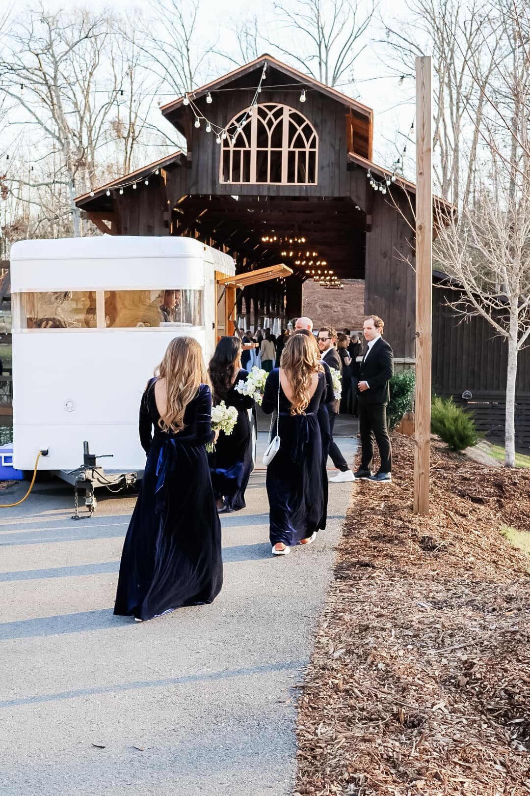 mobile bar2