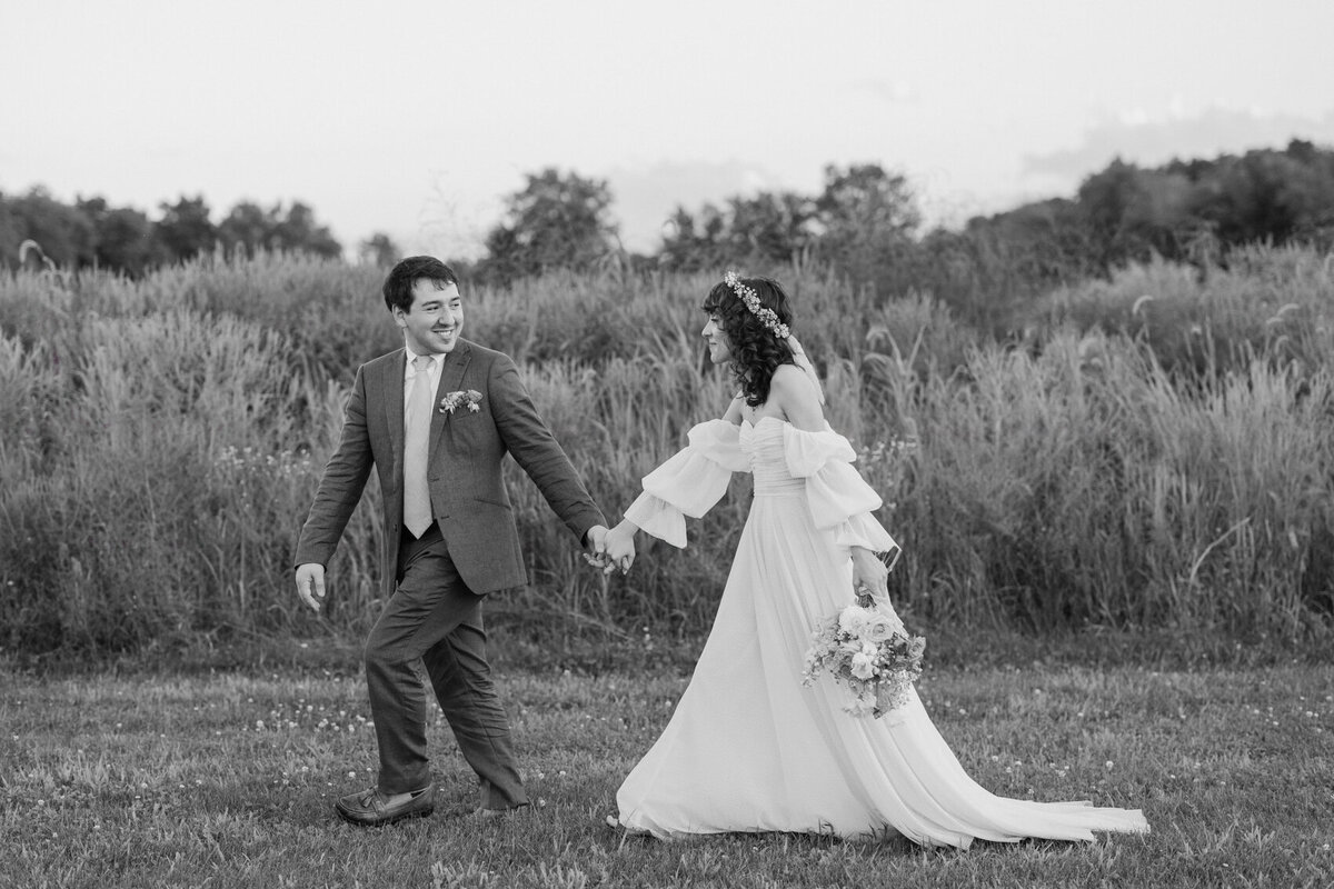 Jacky + Matt-Silverwood Organic Farm-Wedding-0103-83