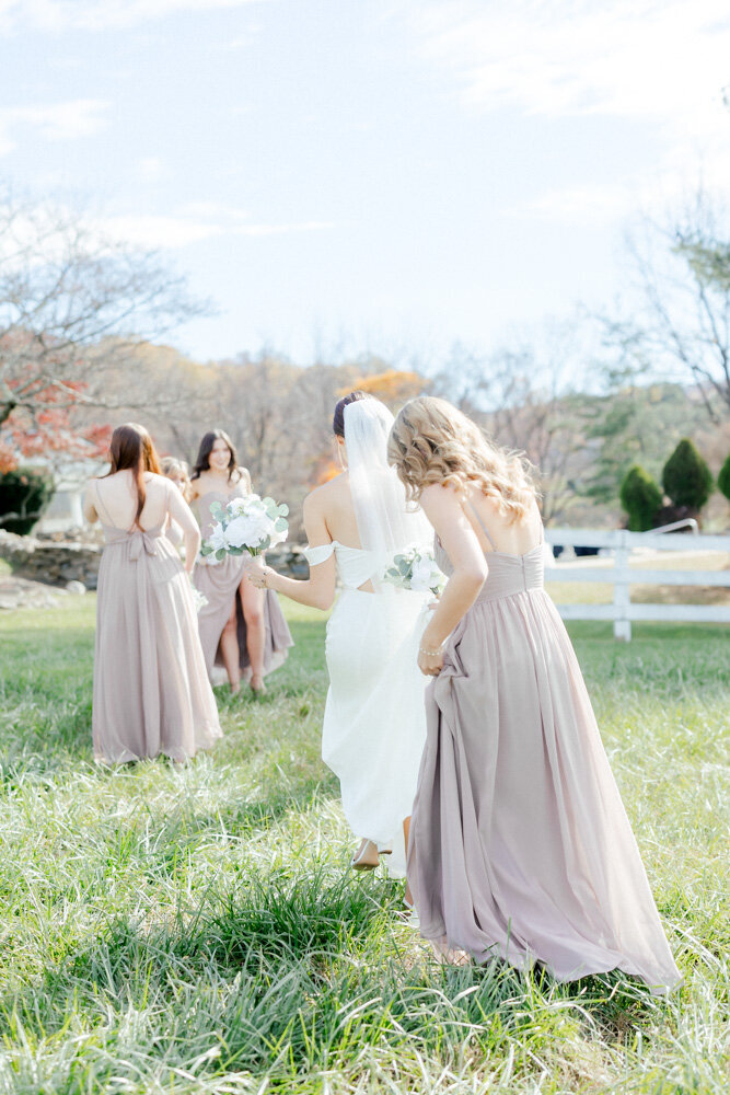 ENP - Heigh Torr Estate Wedding - Simple Elegant Wedding Design for Historic Manor Wedding Venue - Atlanta Wedding Photographer - Light and Airy Film Wedding Photographers in GA-18