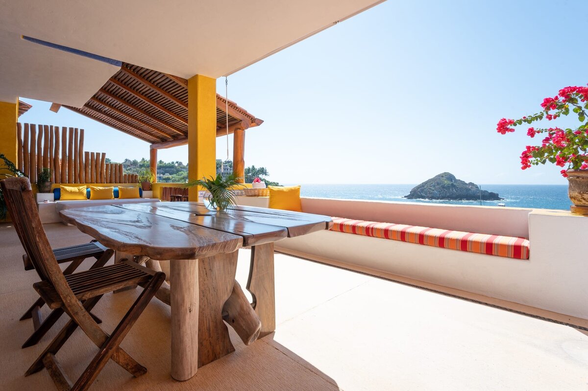 03-3-Careyes-Casitas-de-las-flores-Properties-Casita-Granada-Living-Room-Dining-6579