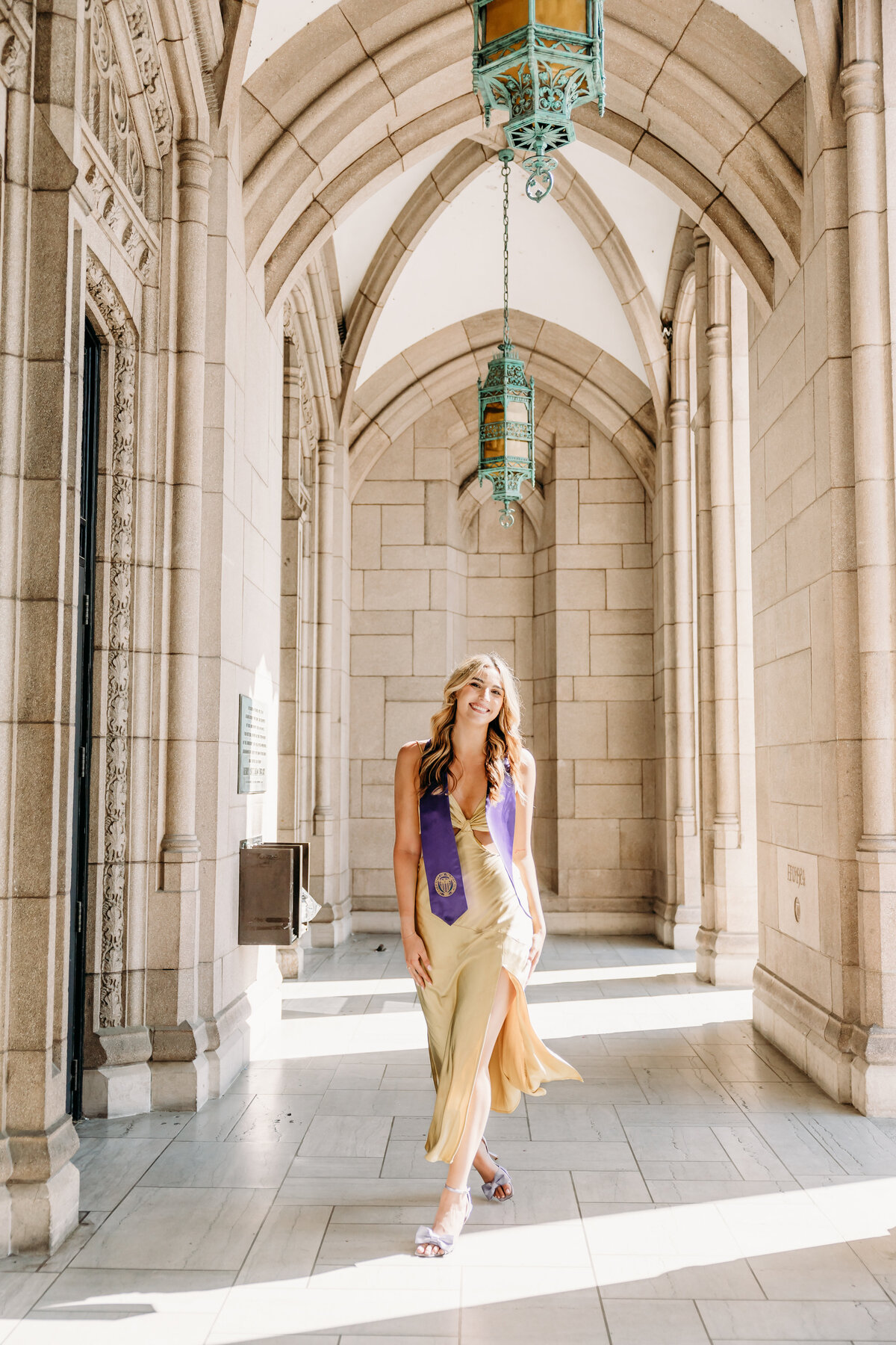 Anna and Lilly's UW Grad Photos48