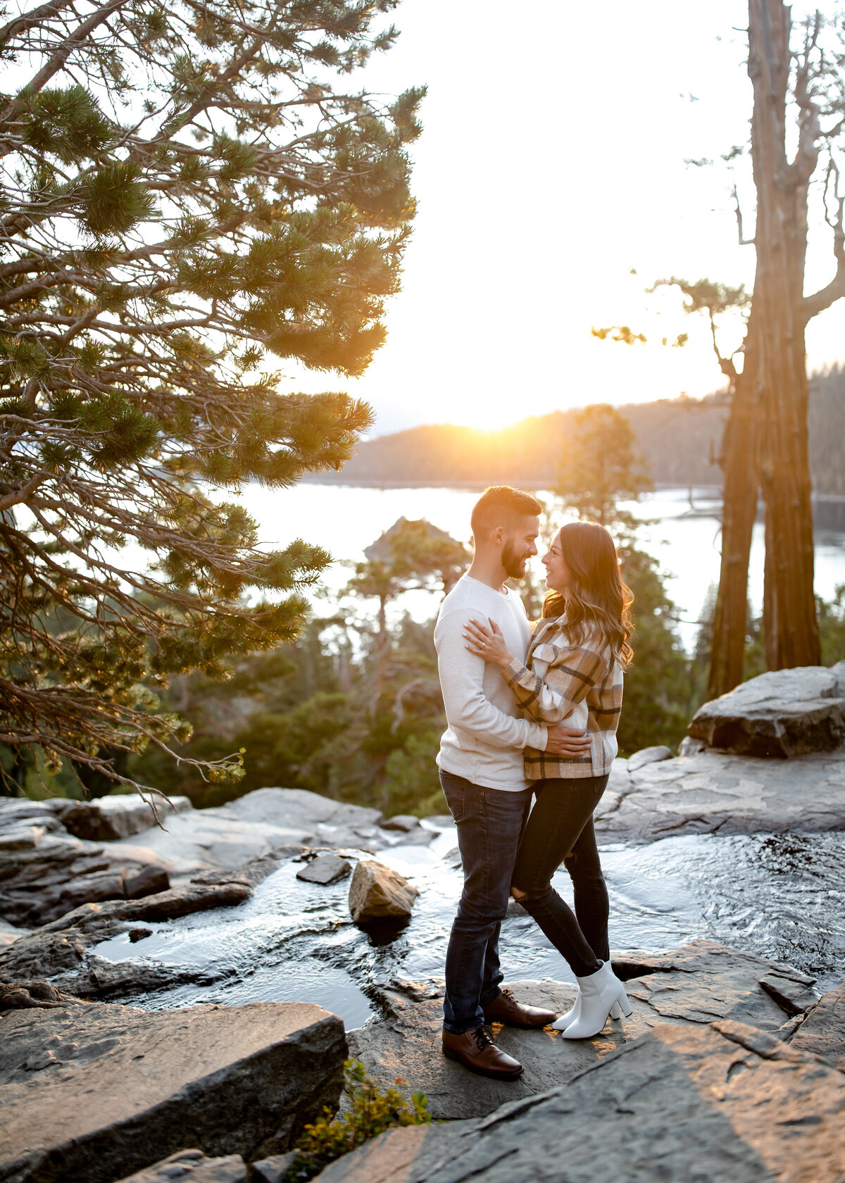 08272022_Emily+ZachEngagements_EmeraldBayLakeTahoeCA_AnjaJensenPhotography-92