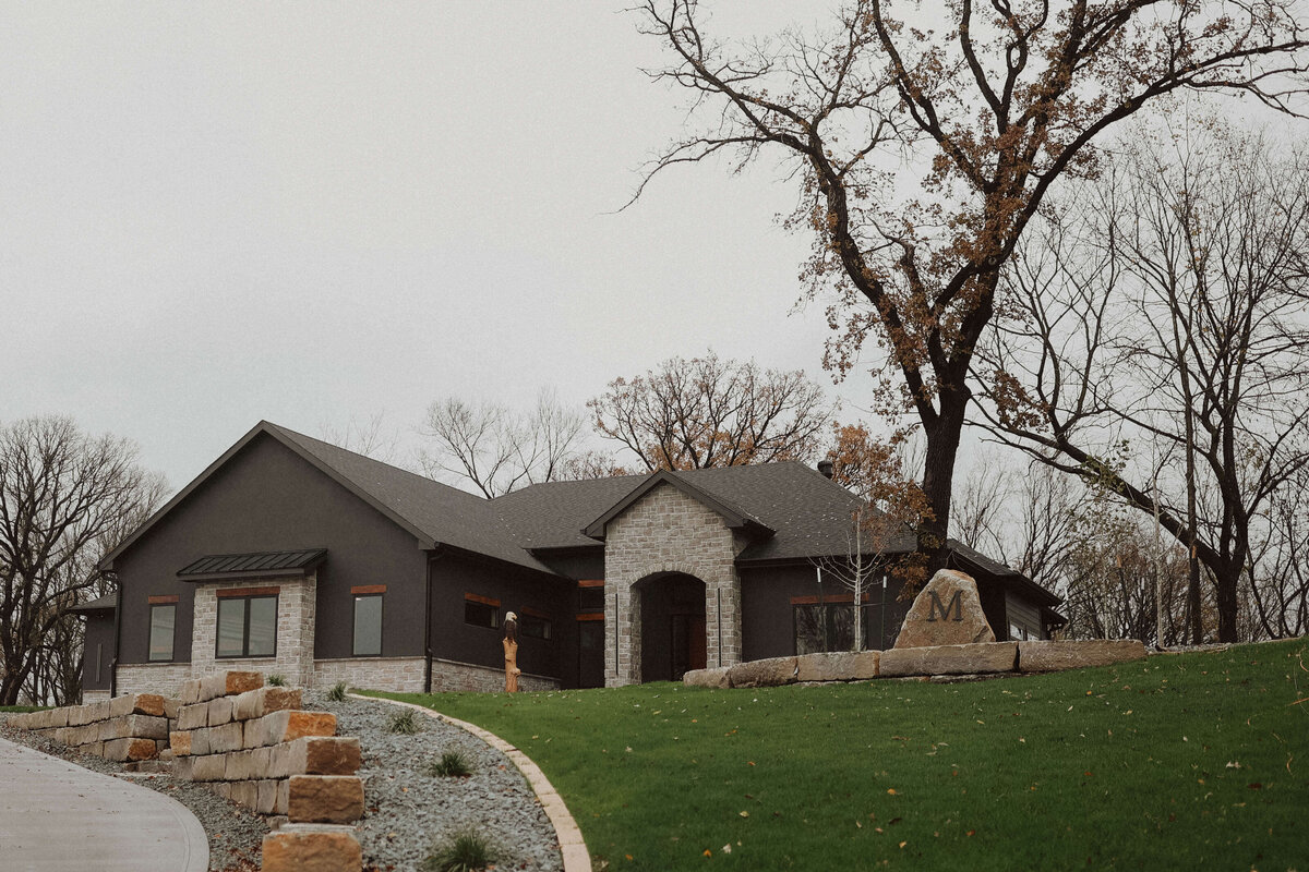 1422-Stonewood-Drive-West-Des-Moines-Central-Iowa-Custom-Home-JRL-Builders-3F1A2738