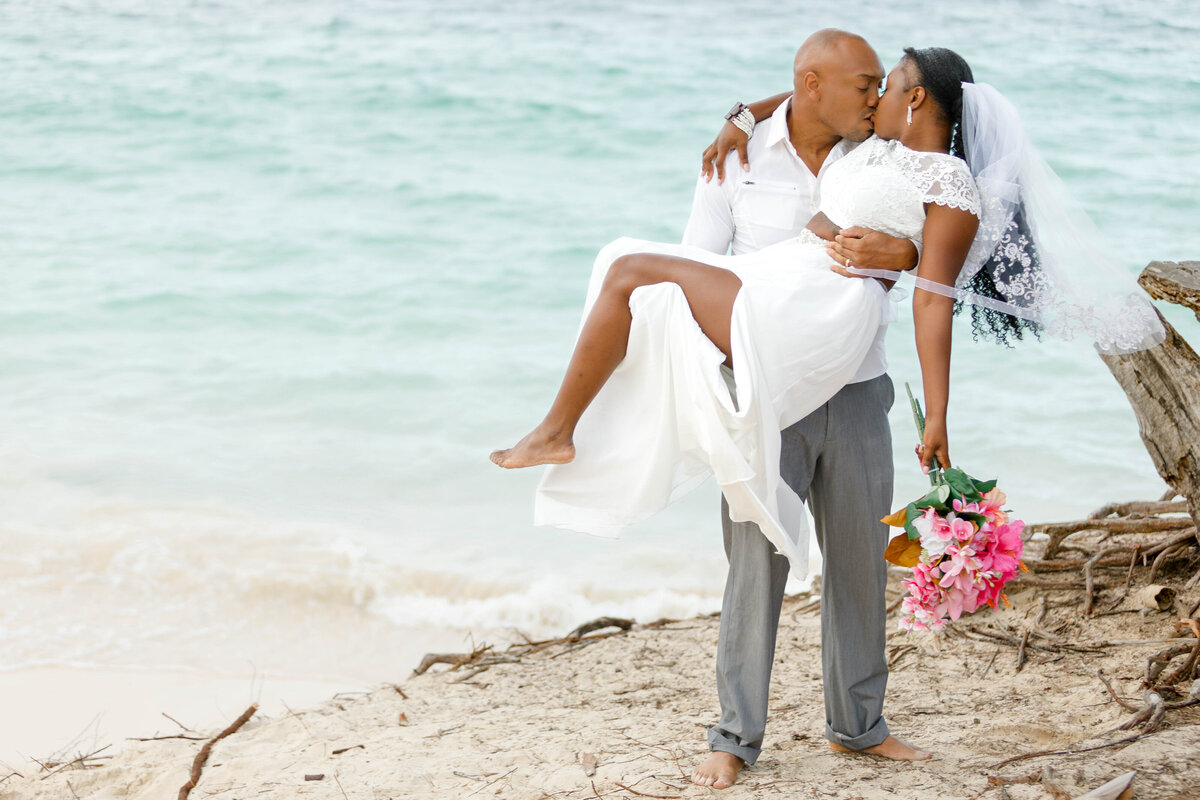 Beach Elopement (44 of 57)