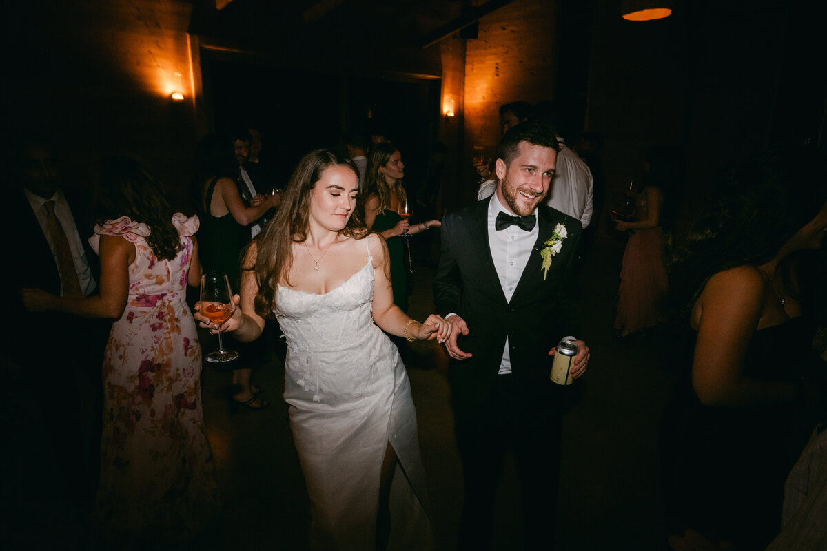 Tara-McMullen-Wedding-Photography-0090