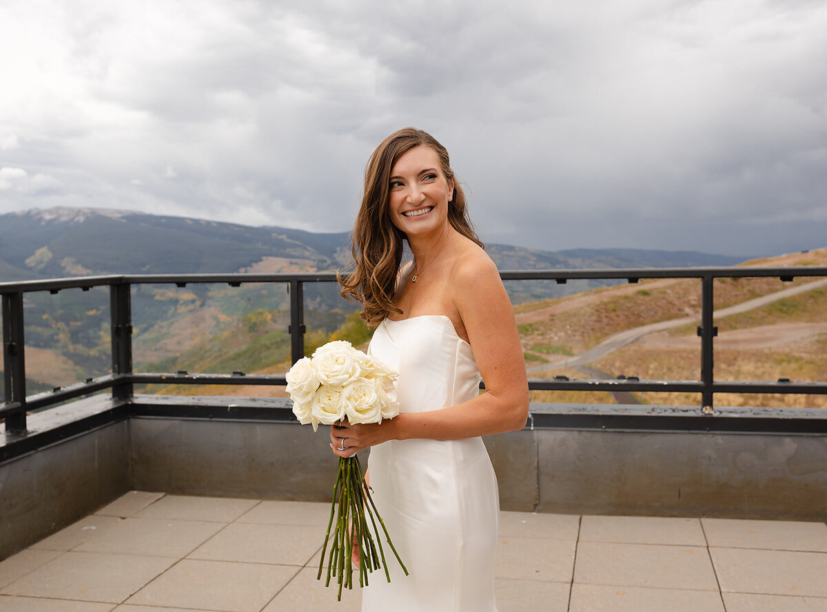 mograbridalportraits-41_websize