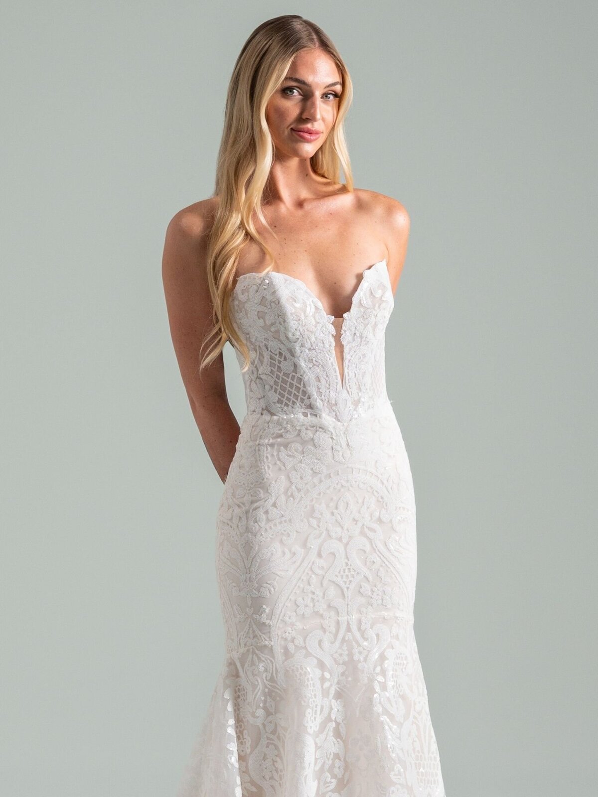 East of Eden_HP62616_3