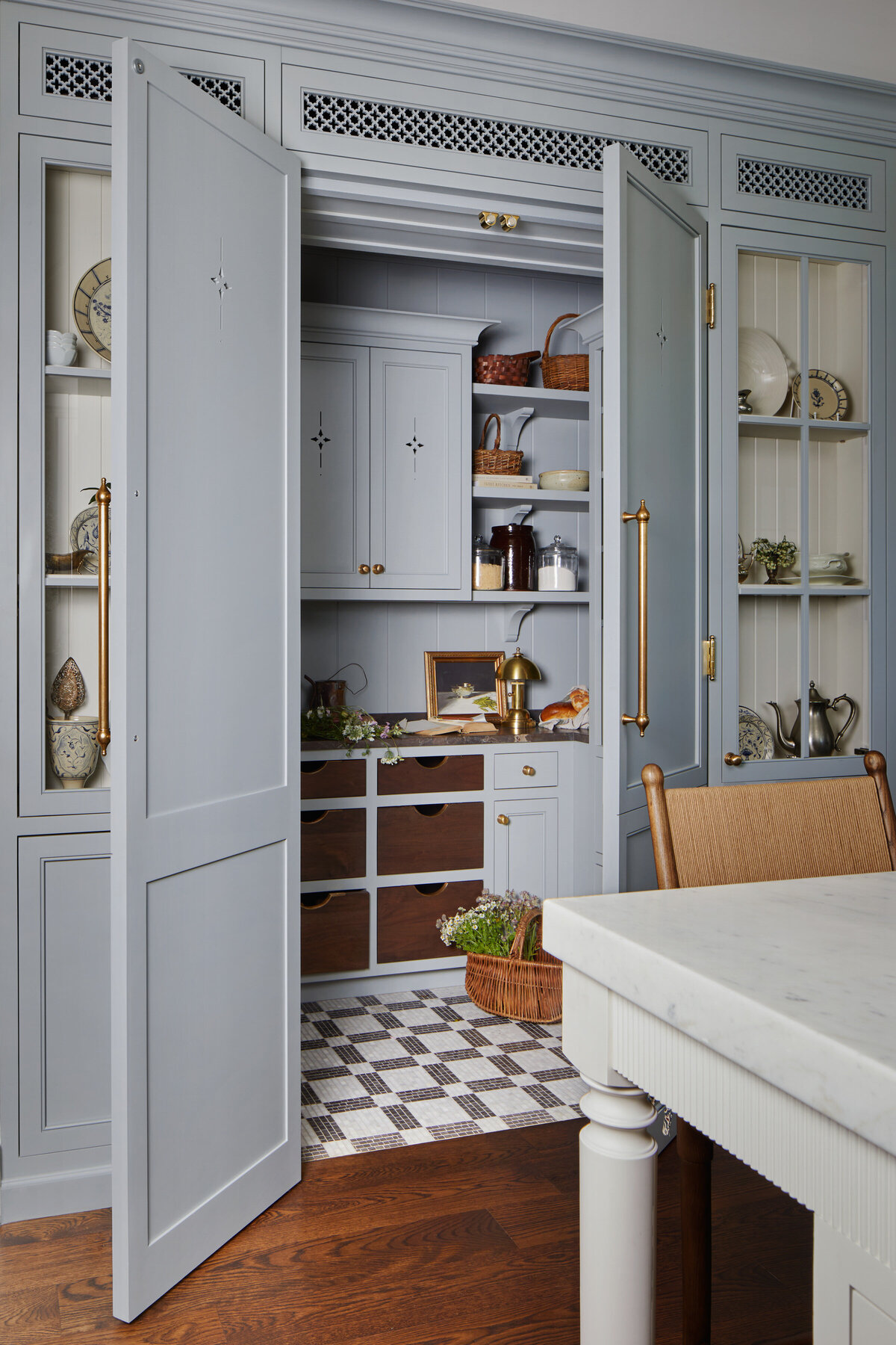 Kathy Kuo x Unique Kitchens & Baths™ | Designer Collaboration