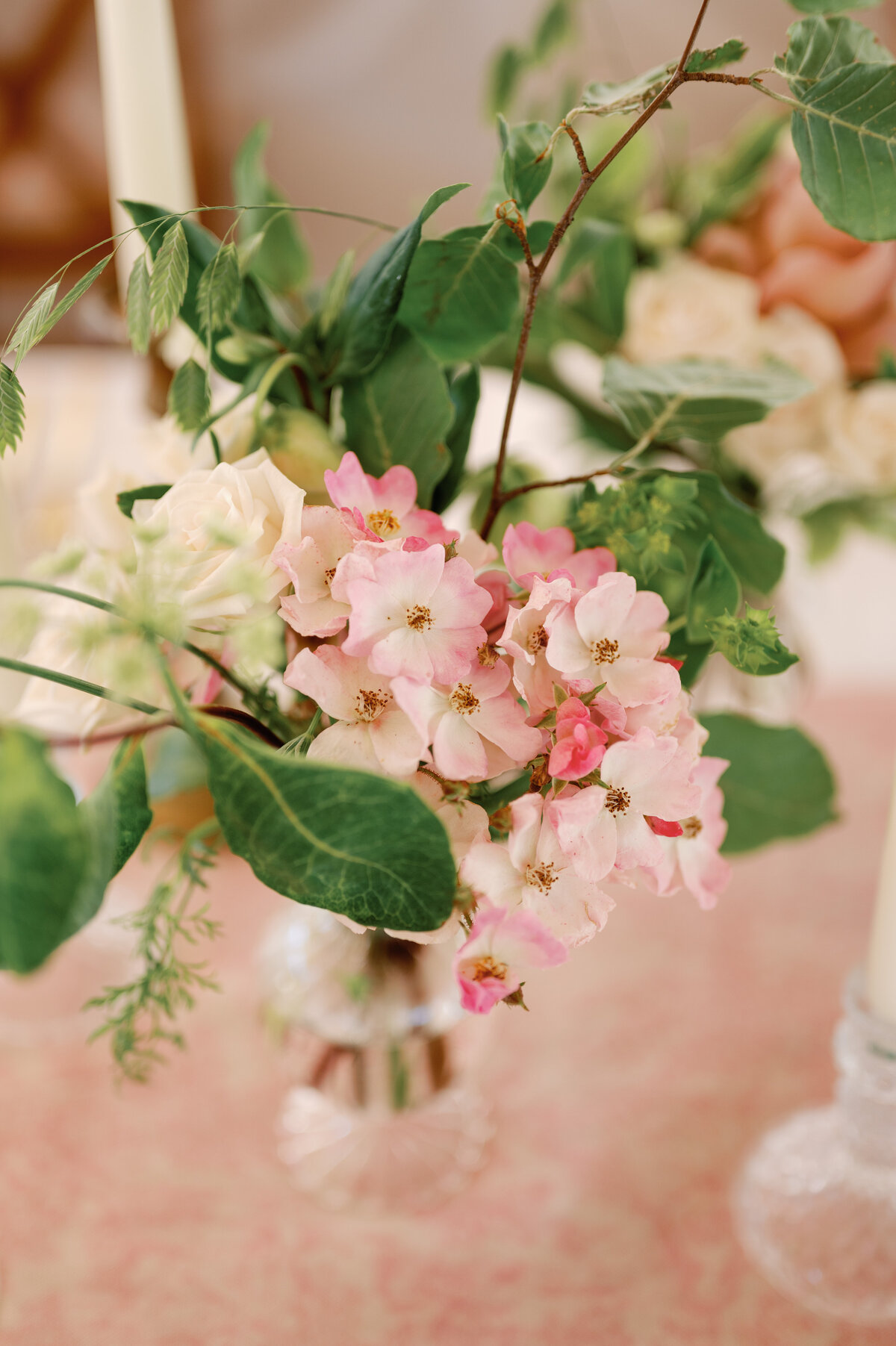 Carla&Will-458_Wizz & Wild Wedding Florals