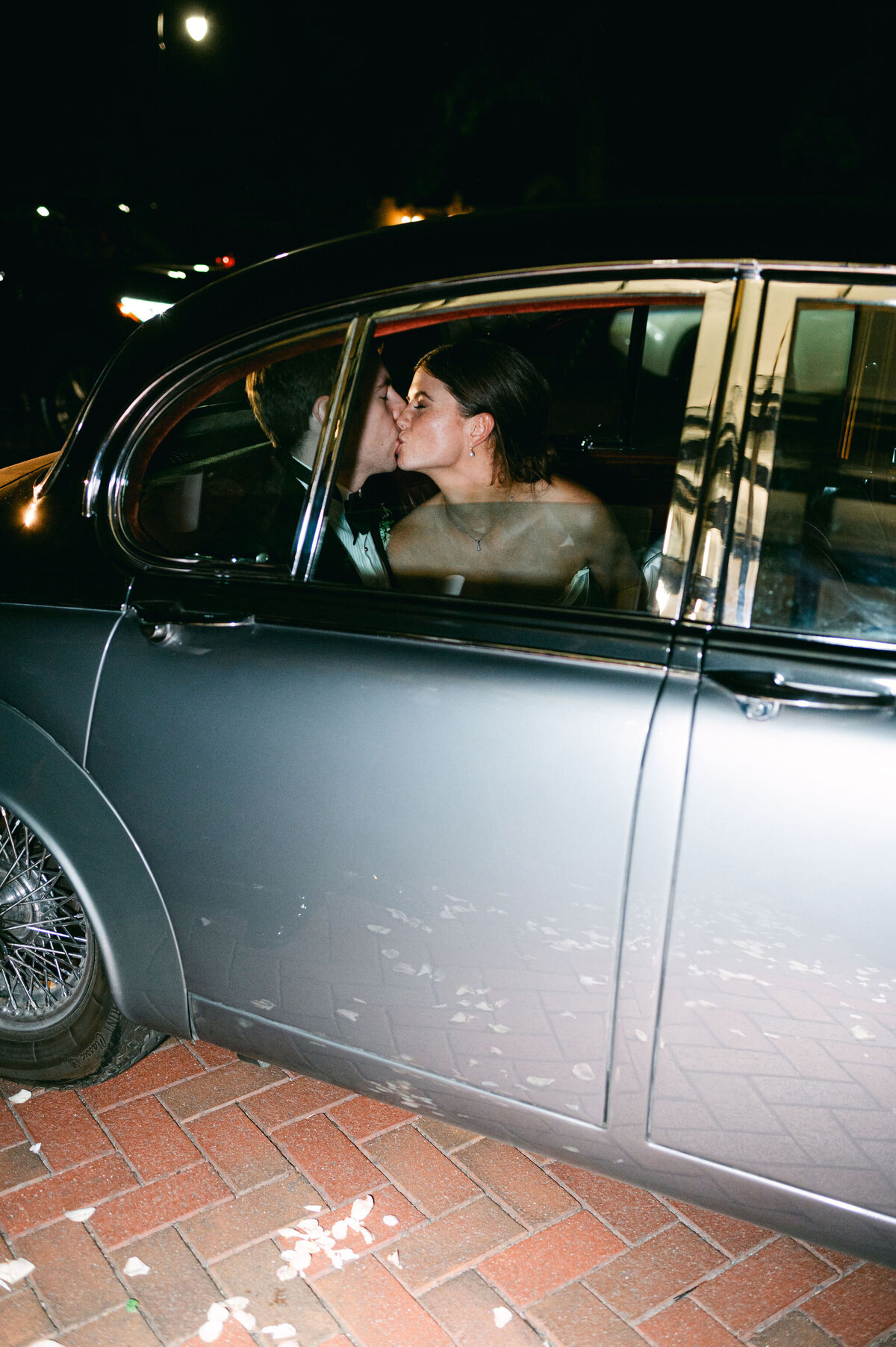 AlexisLunsfordPhotographyEmma&JoeySwanHouseWedding-1338