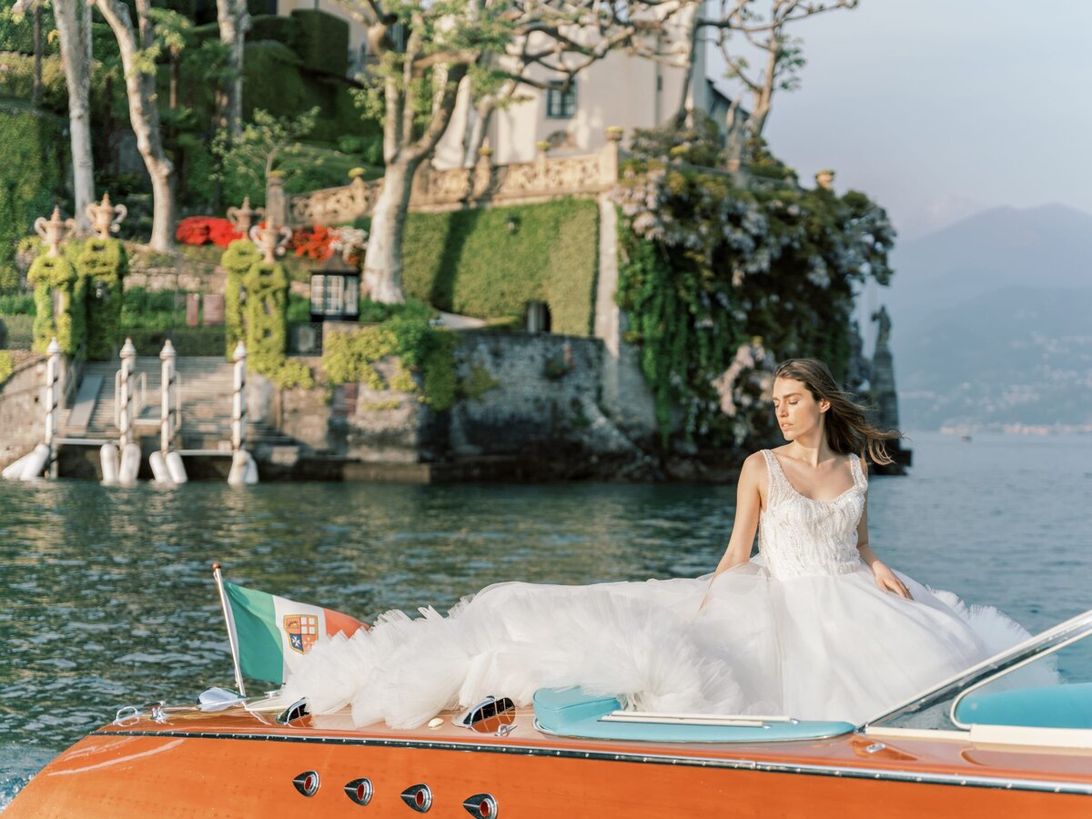 lake-como-italy-villa-sola-cabiati-wedding-photographer-297