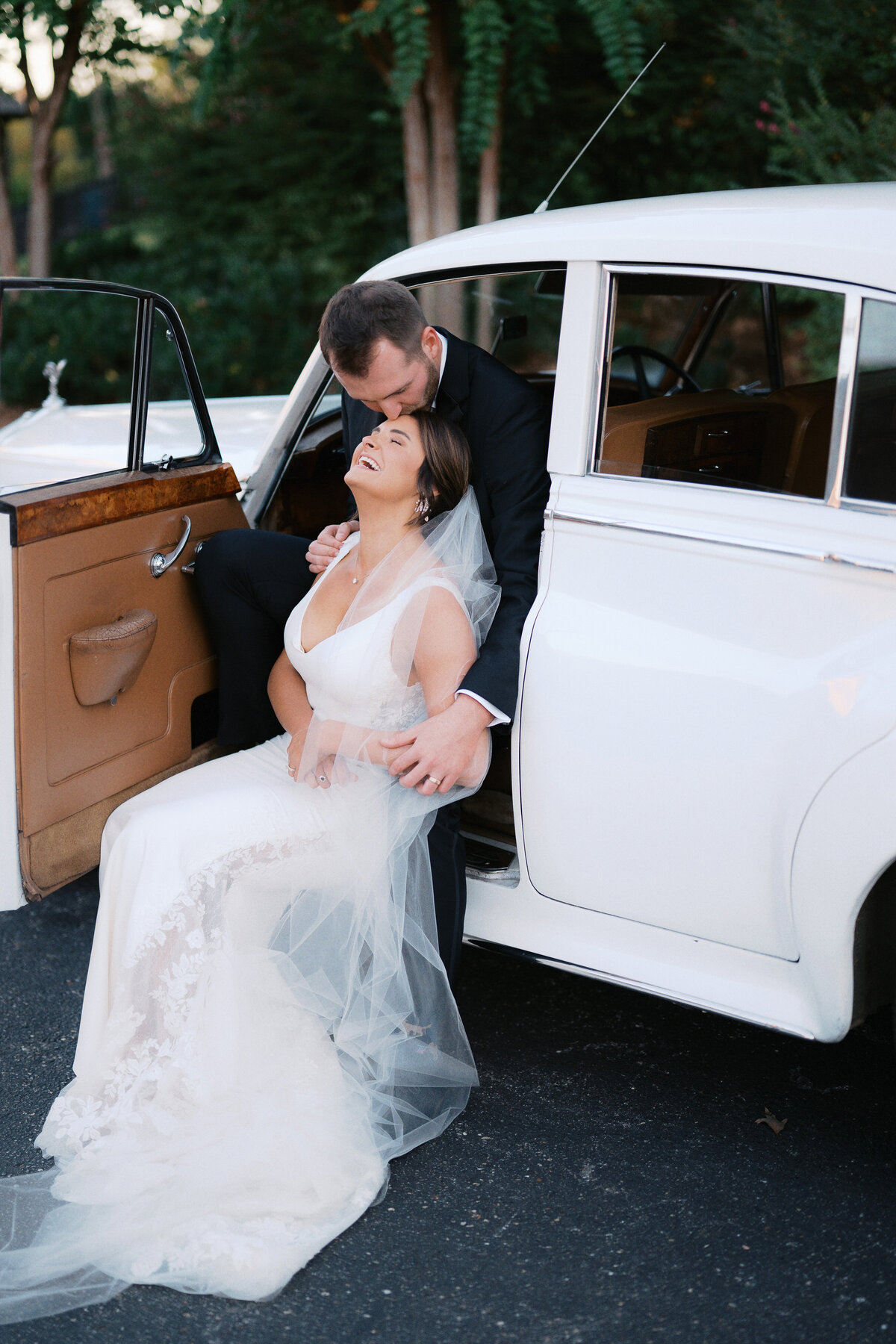 Renaissance Ross Bridge Resort Wedding Photographer-71