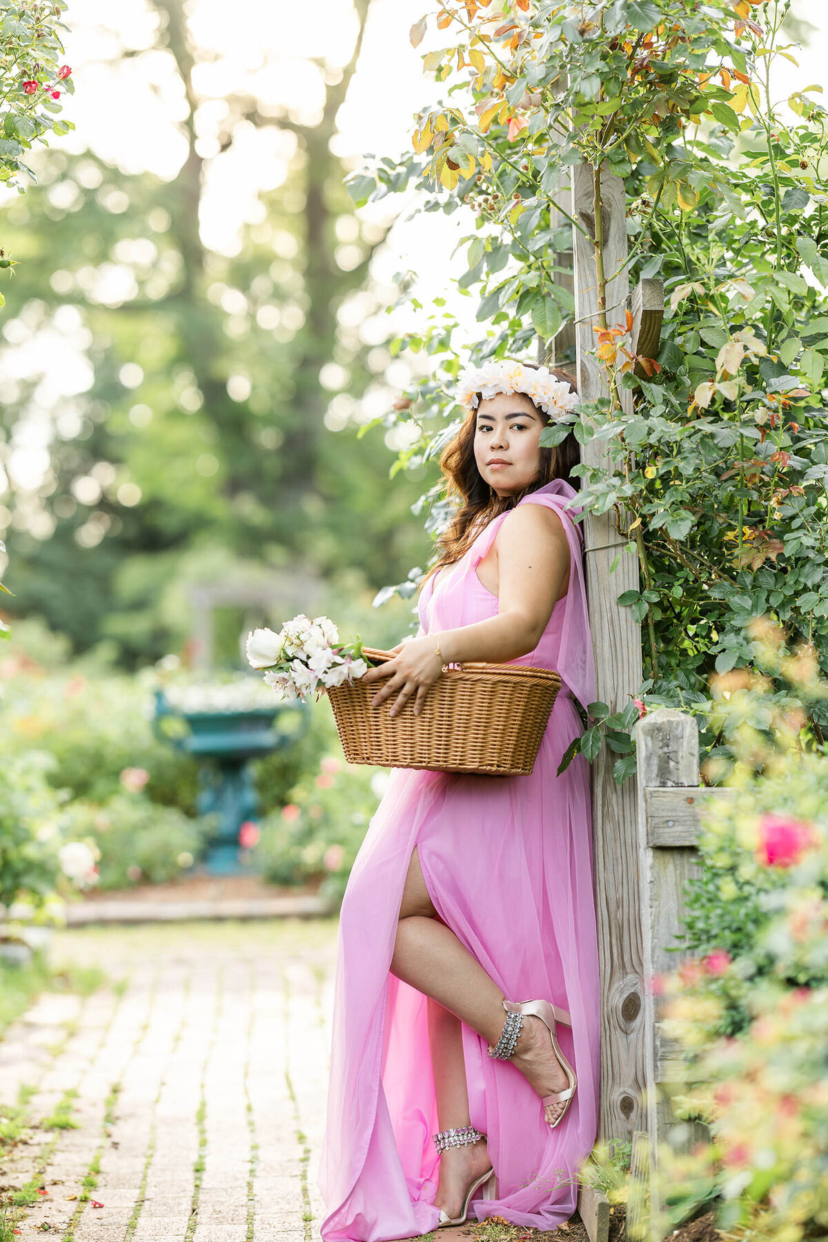 rose-garden-portrait-session-connecticut-2
