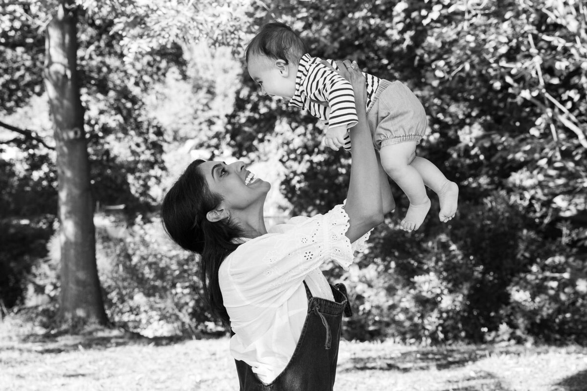 Mum-catchingchild