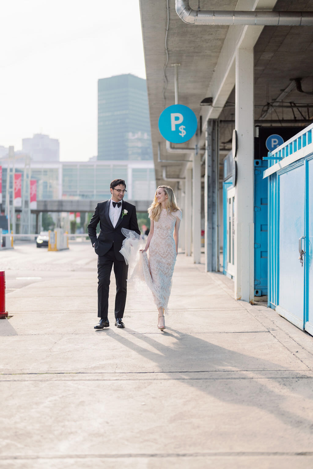 Montreal Science Center Wedding | Montreal Top Wedding Photographer | Luxury Moment Photography-02364