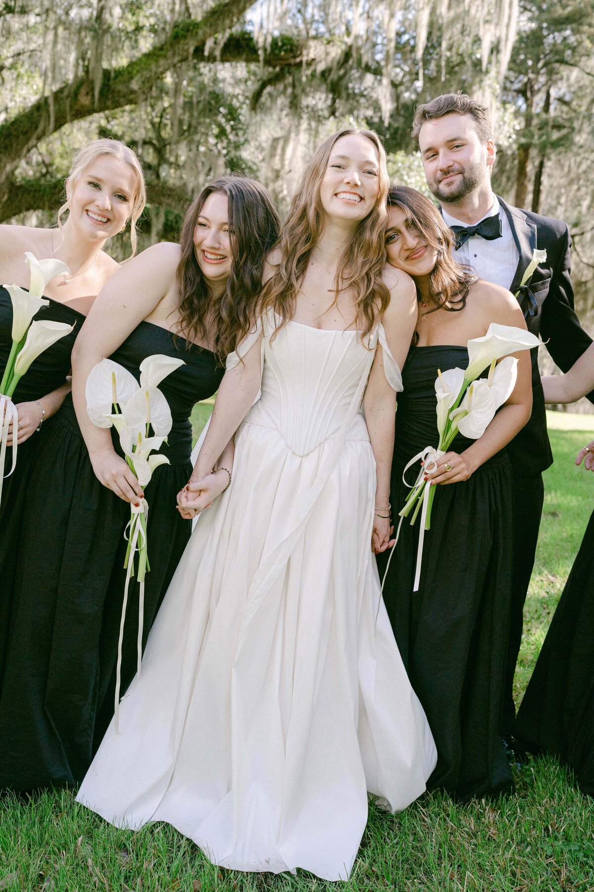 21Molly_Phil_Wedding_Previews-05906
