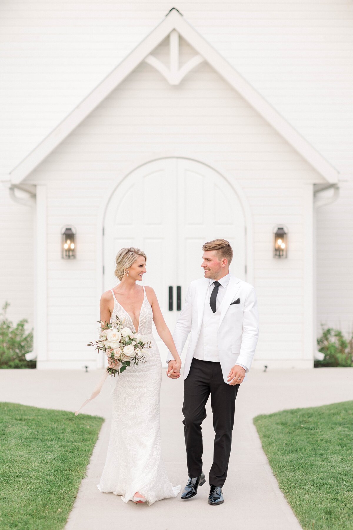 StonefieldsEstateWedding_StephanieMasonandCo_JennaAaron_0075