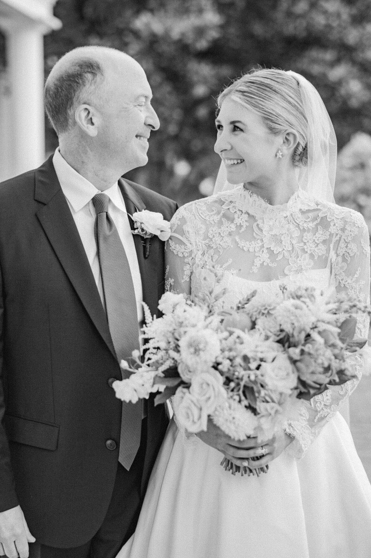 St-Michaels-Eastern-Shore-Wedding-Photographer-Lauren-R-Swann-photo_0026-photo