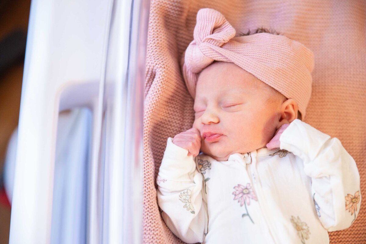 Henley-Newborn-Fresh 48-West Virginia-27