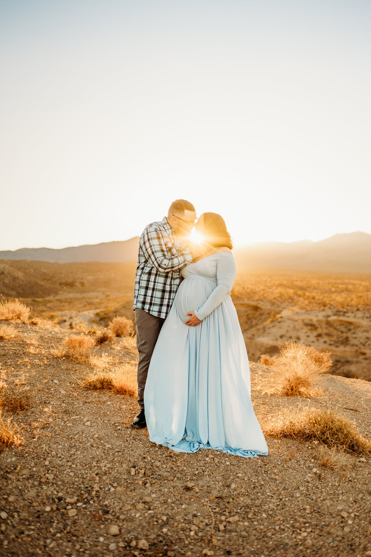 Unique-Maternity-Photos-Las-Vegas