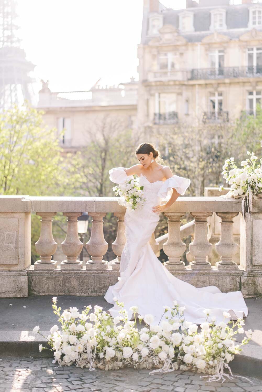 Eiffel Tower Paris wedding editorial veronique Lorre floral designer Marchesa Gown Ruth Terrero Photography6