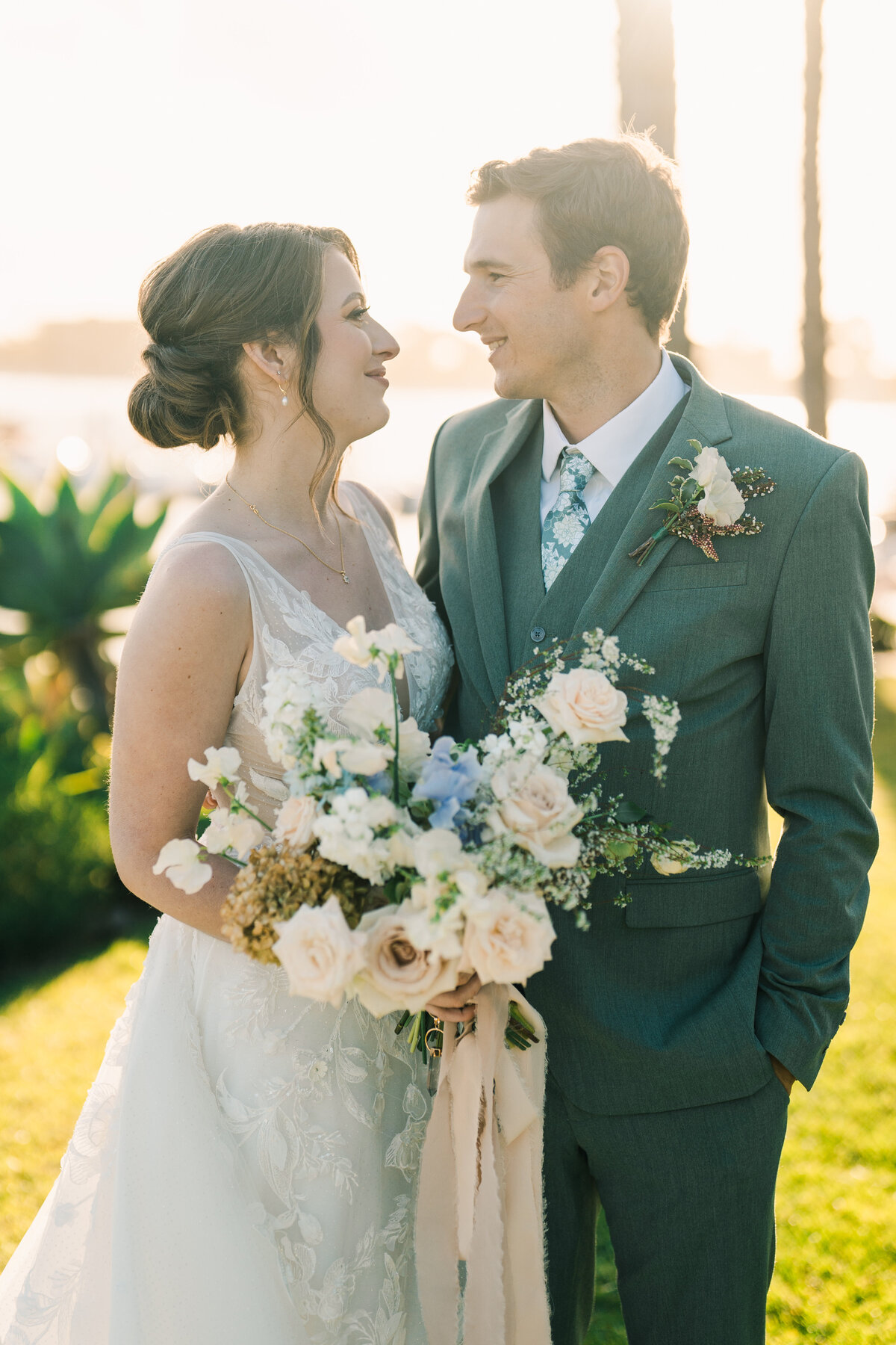 imanleeevents-sandiegoweddingplanner-paradisepointwedding-agajonesphotographyBride&Groom(5)