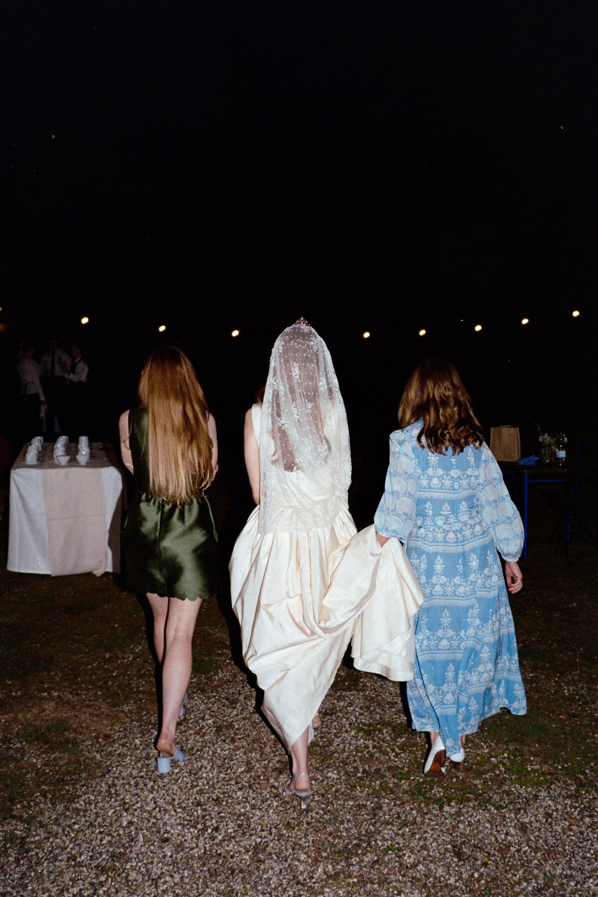 english-countryside-wedding-analogue-9