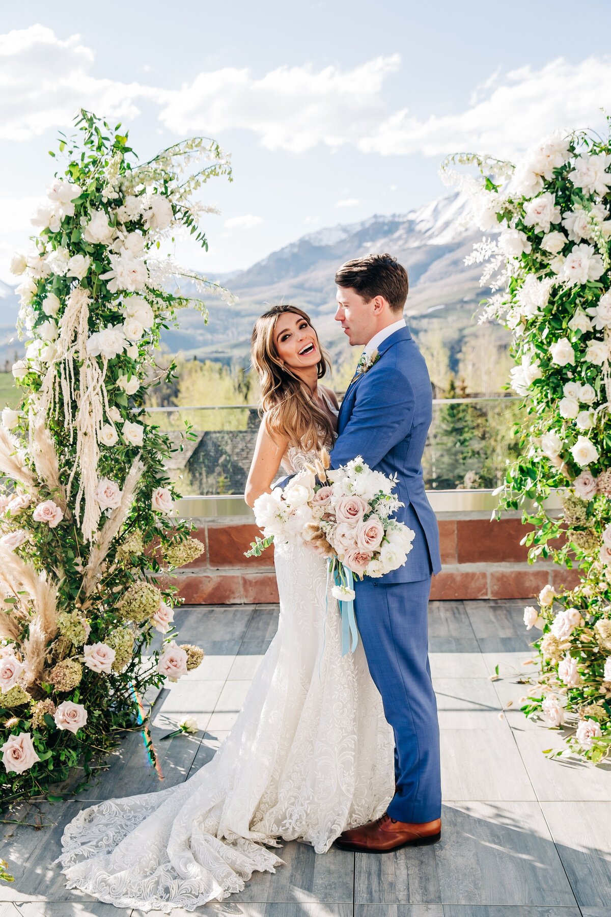 AbieLivesayPhotography-TellurideWeddingPhotographer-SoireeTelluride-OmearaWeddingPreview-20