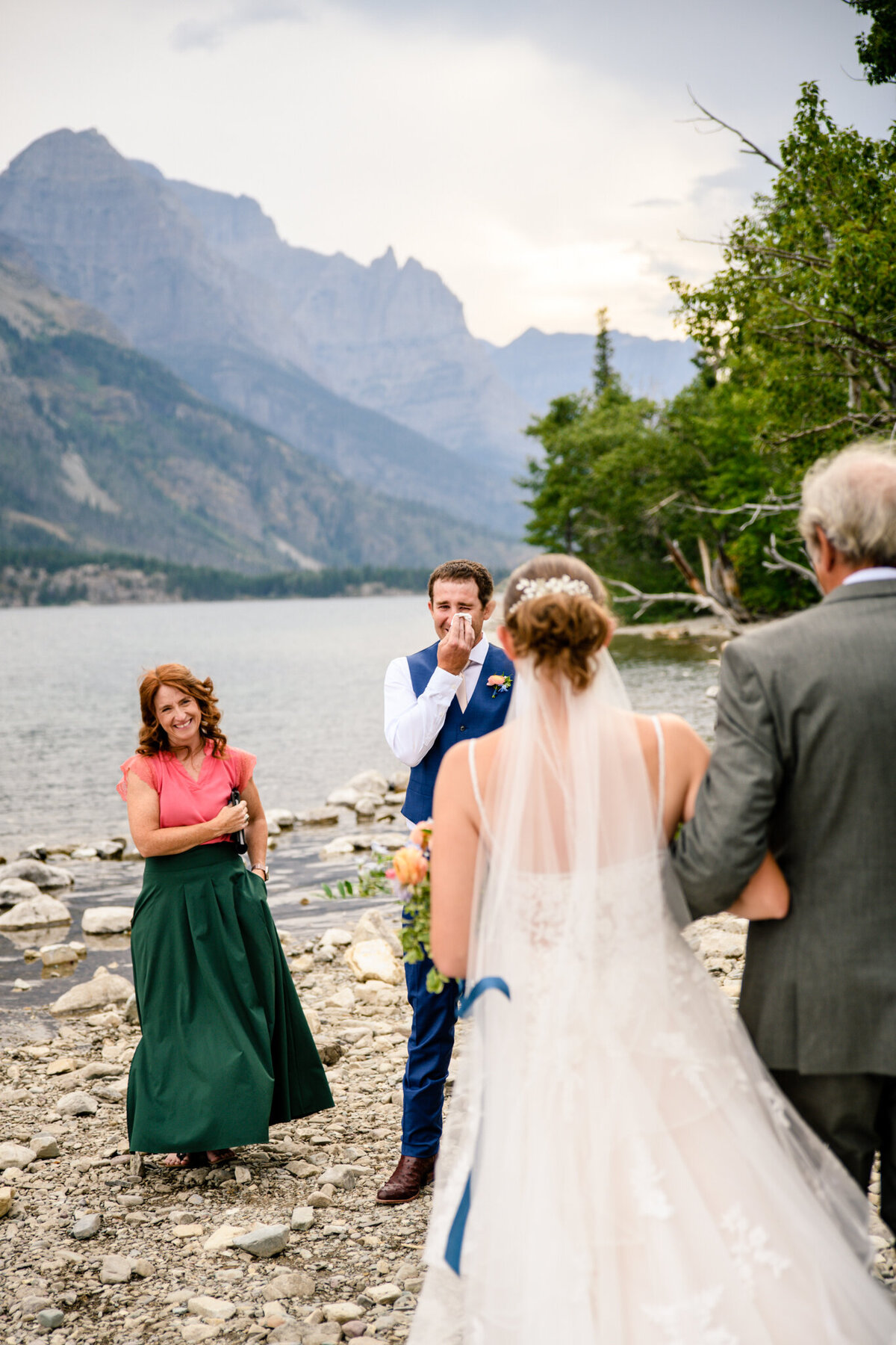 Glacier-park-elopement-montana-wedding-photographer-planning010