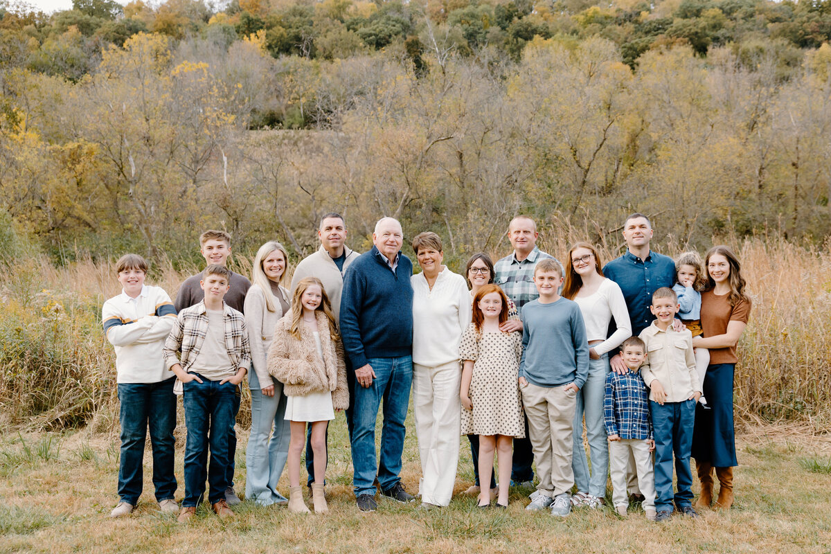 christina_ney_photography_wedding_engagement_lifestyle_photographer_dubuque_iowa_wedding_planning_assistance_adventurous_bold_laidback Family Photography28