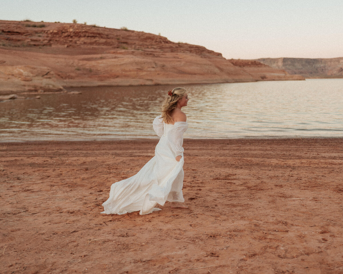R + M _ Destination Wedding _ Lake Powell _ Utah-842