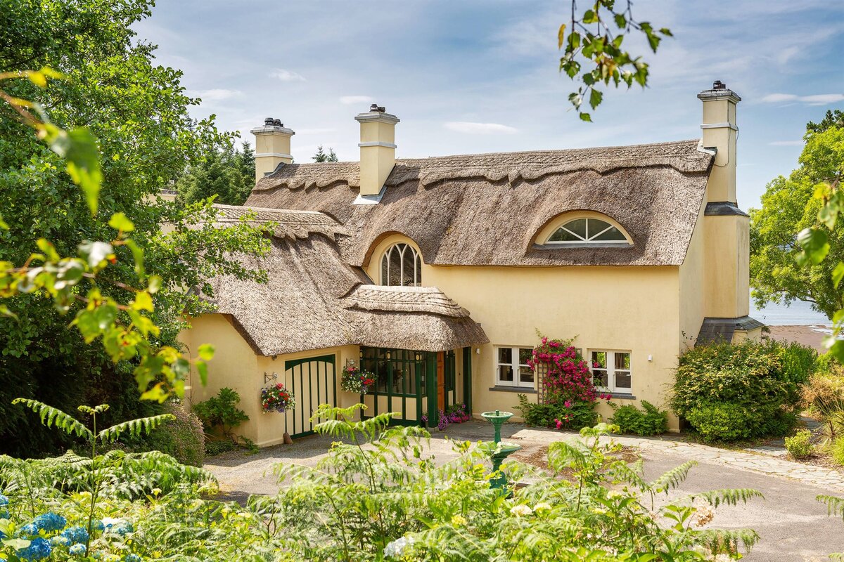 Sheen Falls - Little Hay Cottage