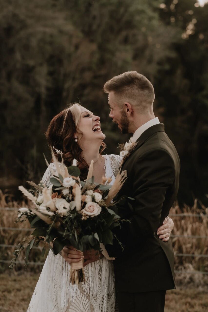 paisley-sunshine-white-rock-canyon-elope-in-tampa-chantilly-chic-celebrations-7