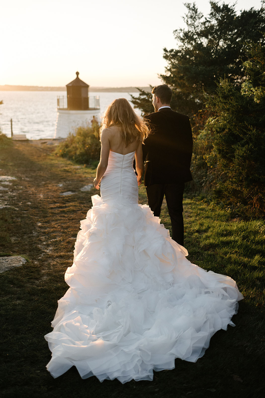 Maddie & Andrew - Newport RI Wedding- Larisa Stinga Photography -1011-221007