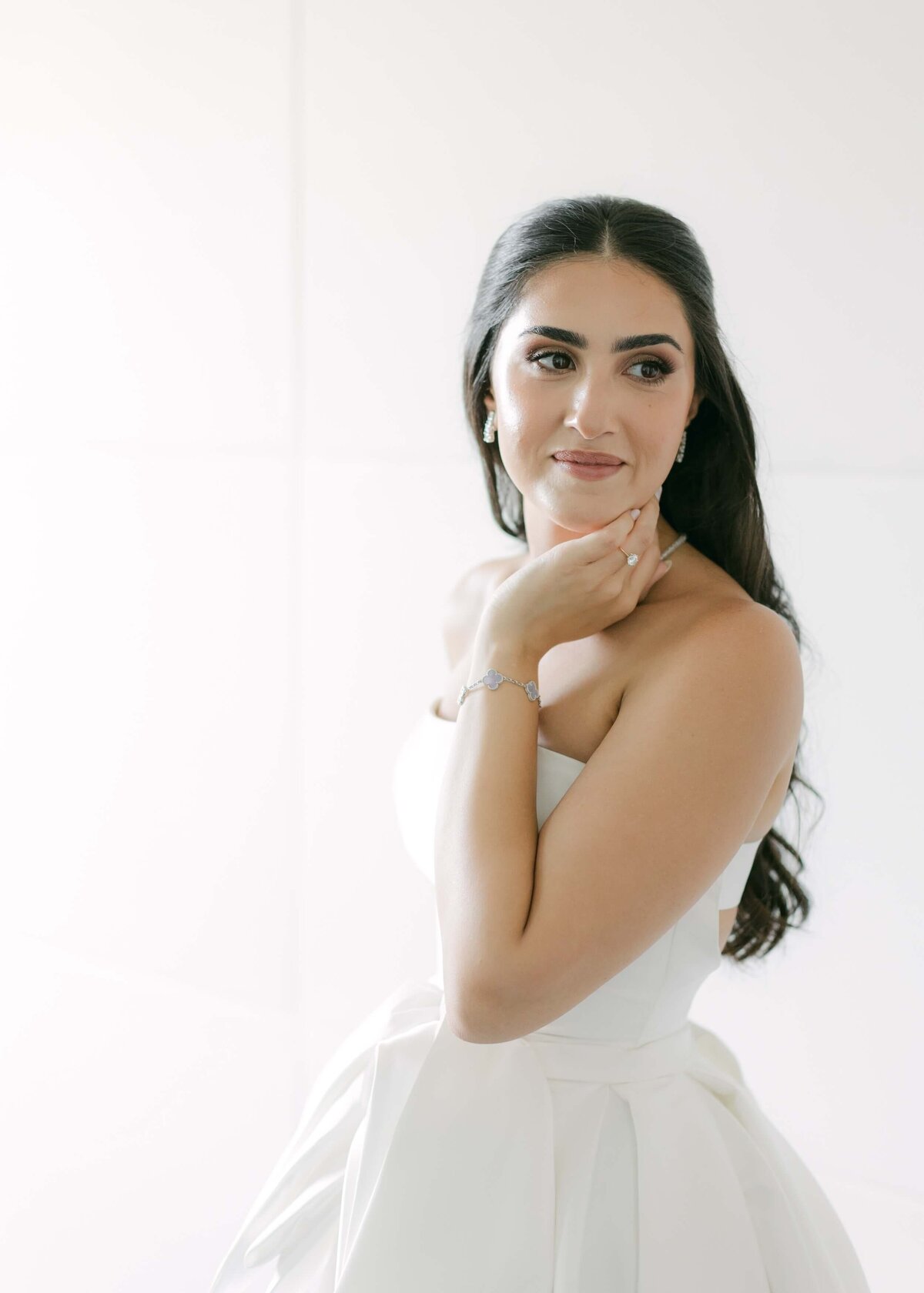 Noor-Tumi-Wedding-Spring-Somerset-House-Chloe-Winstanley-Photography-026