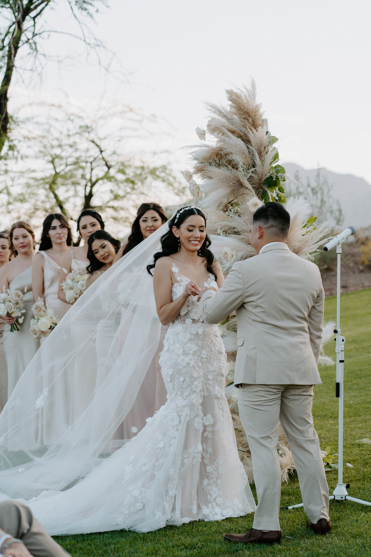 of-the-desert-flor-las-vegas-wedding-florist-lake-cascata-golf-club-0009