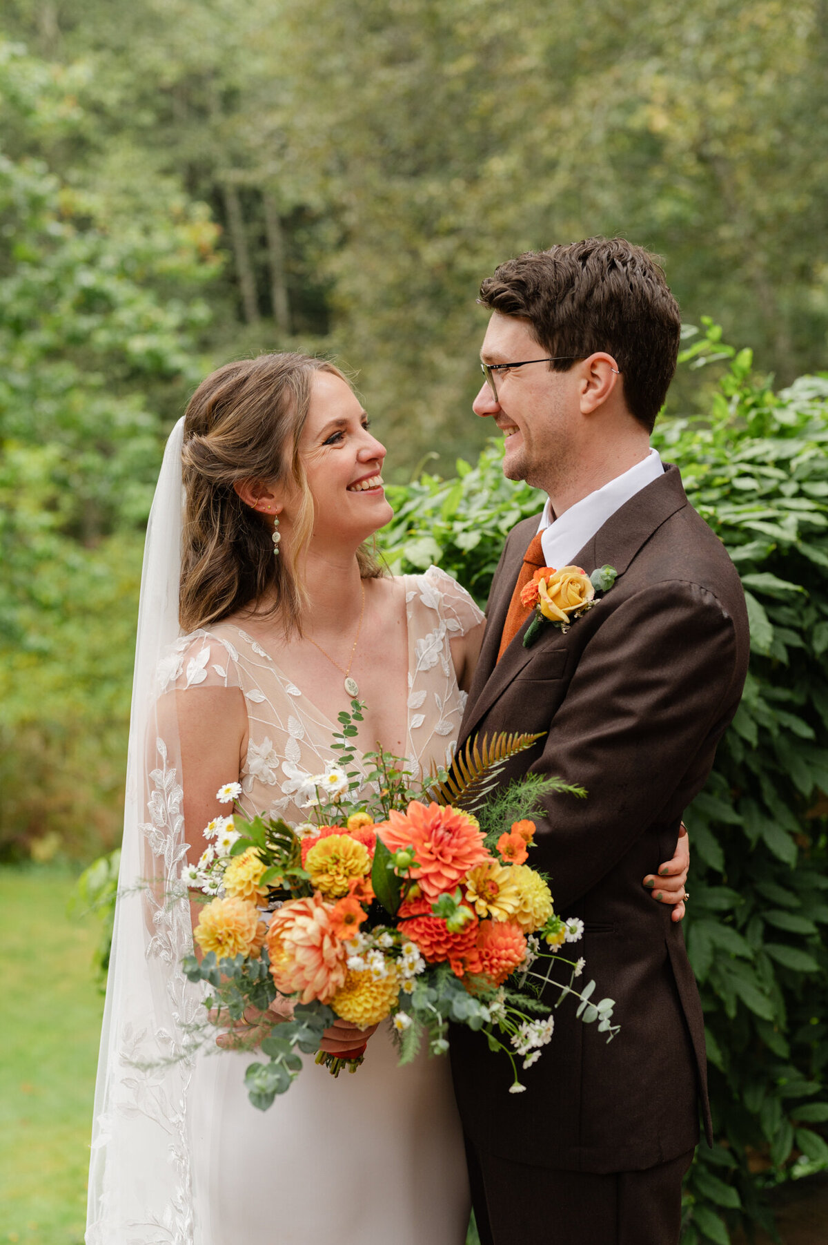 Beau-Lodge-Venue_Bellingham-Wedding-Photographer_Caylie-Mash_JK12