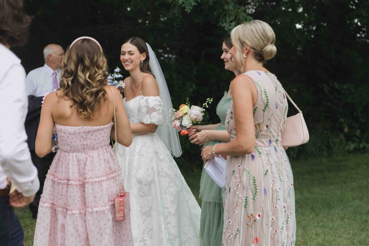 Colourful Spring Wedding - Sonia V Photography