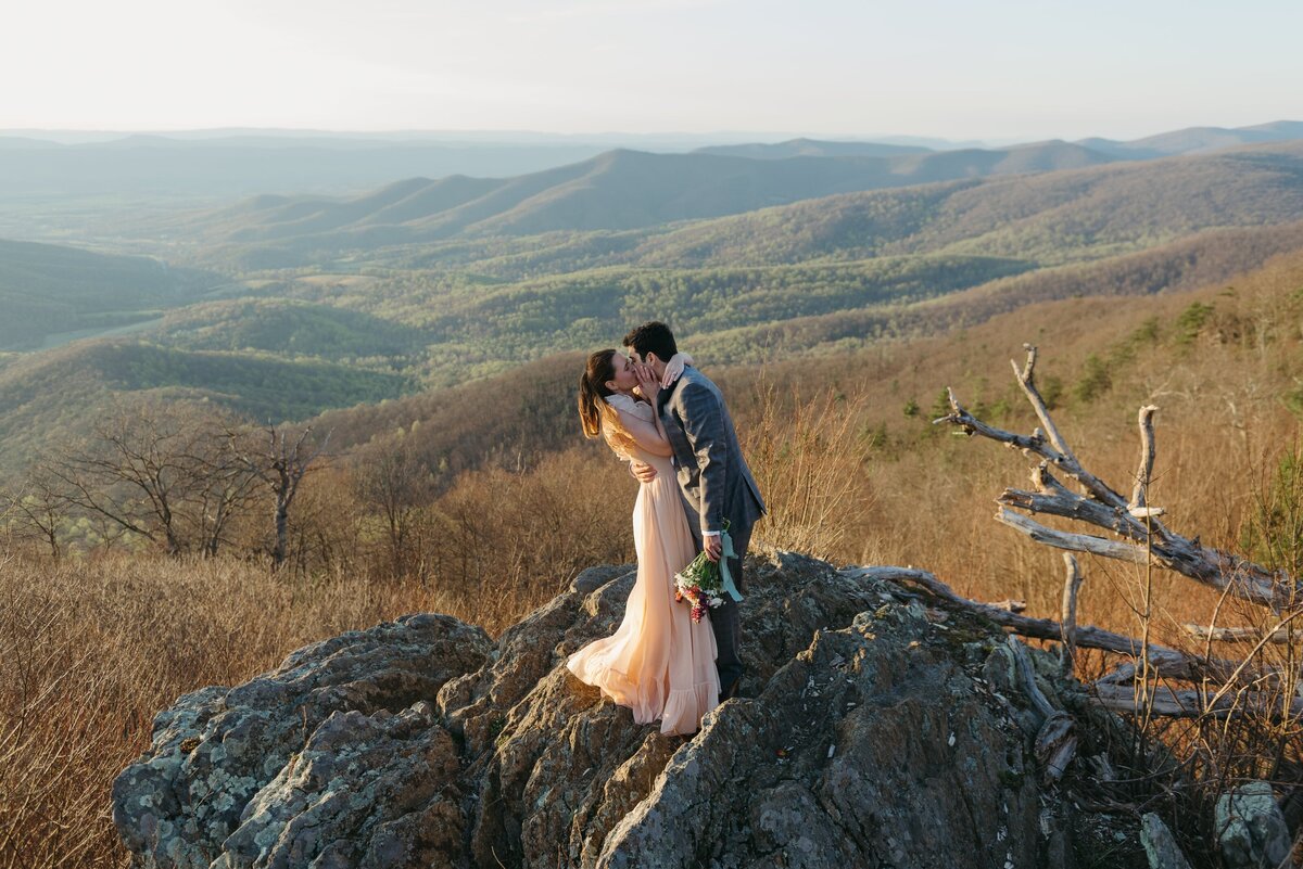 shenandoah-elopement-233-min