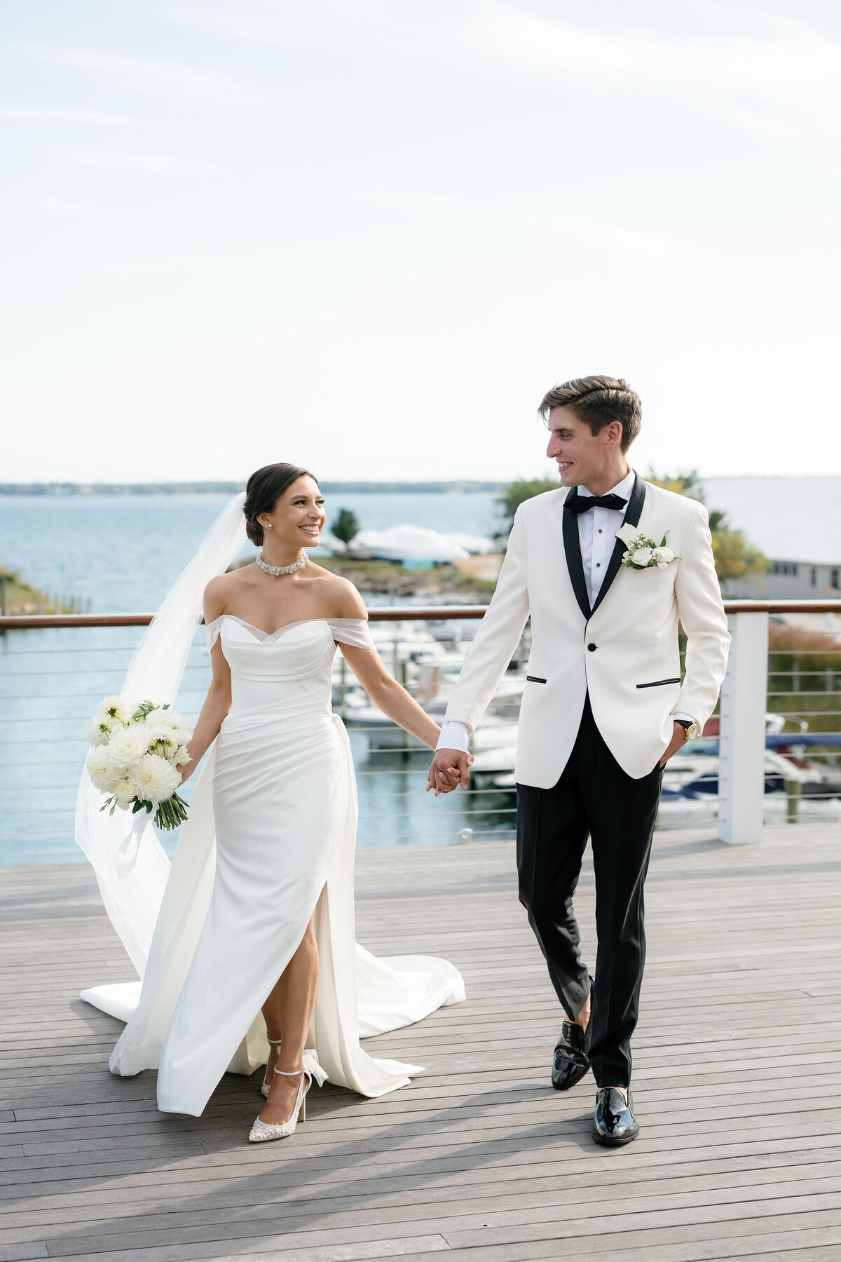 Classic First Look by Lisa Blanche Photography