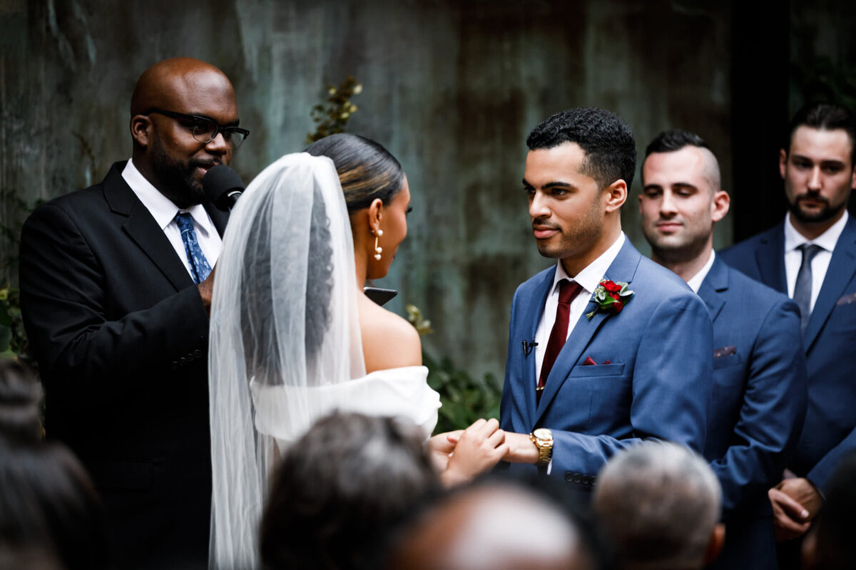 emma-cleary-new-york-nyc-wedding-photographer-videographer-slideshow-michael-8