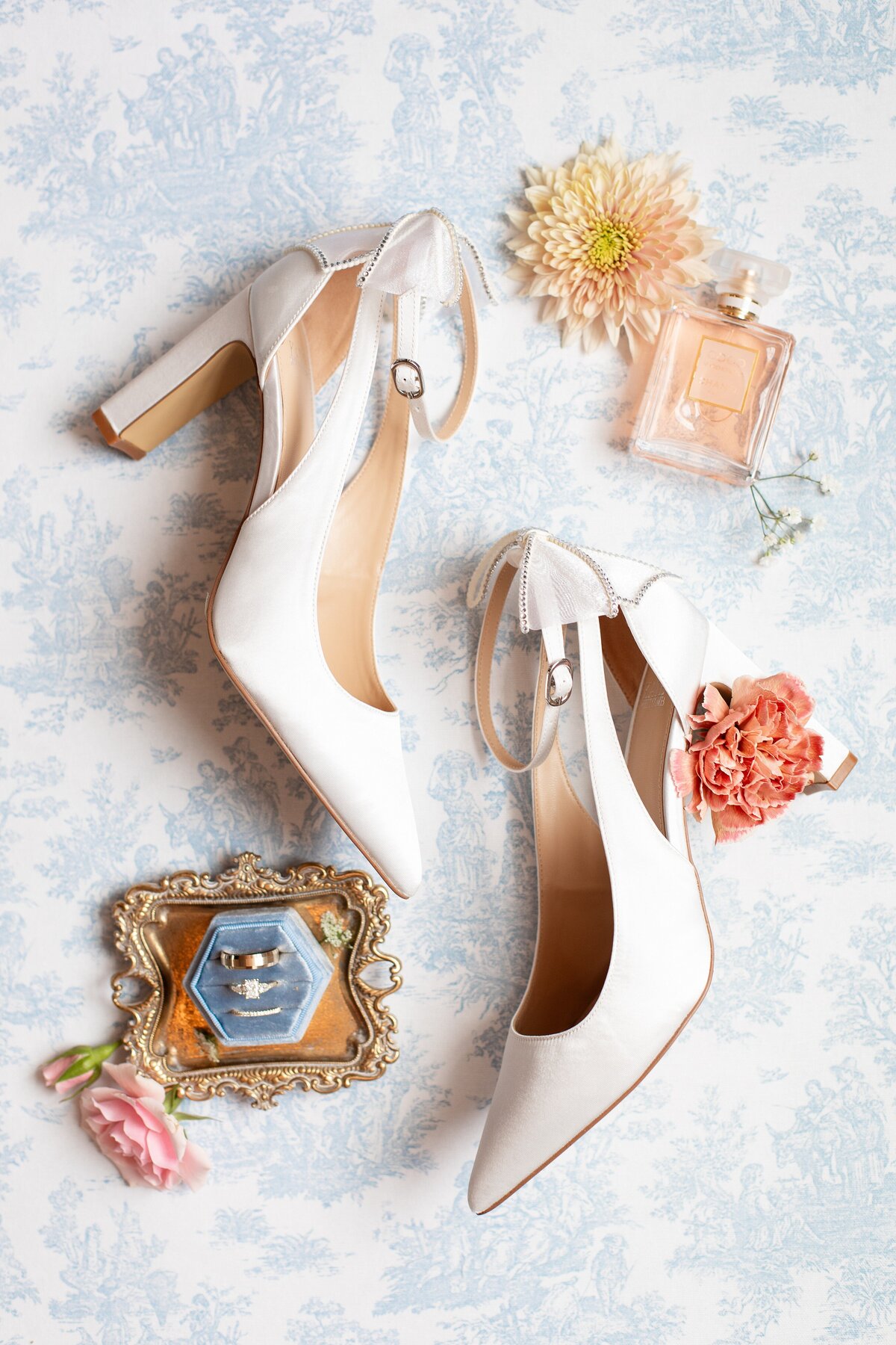 Shelby + Brad Wedding Photos - 1 Preceremony 5 of 106