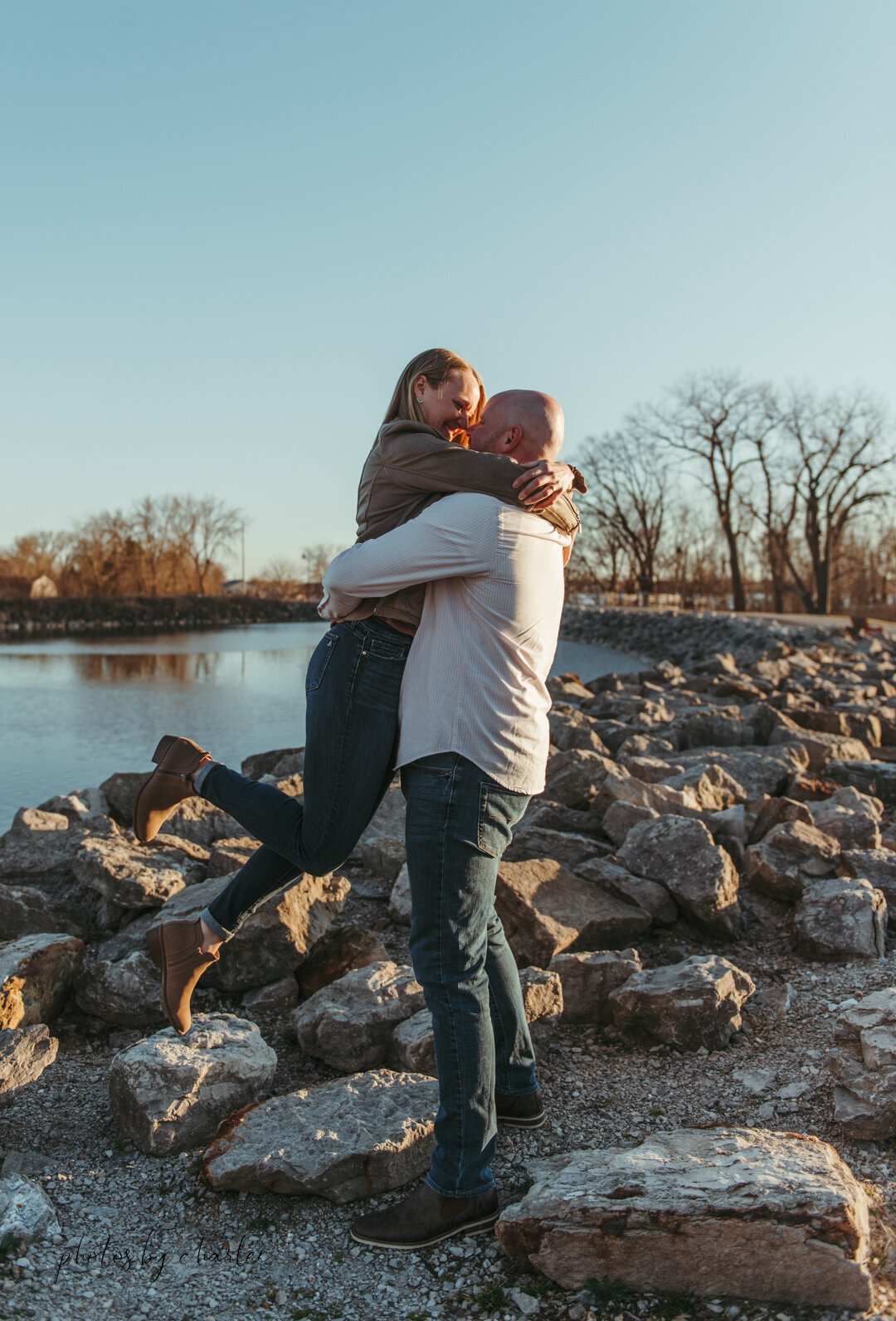 Appleton engagement photographer-6