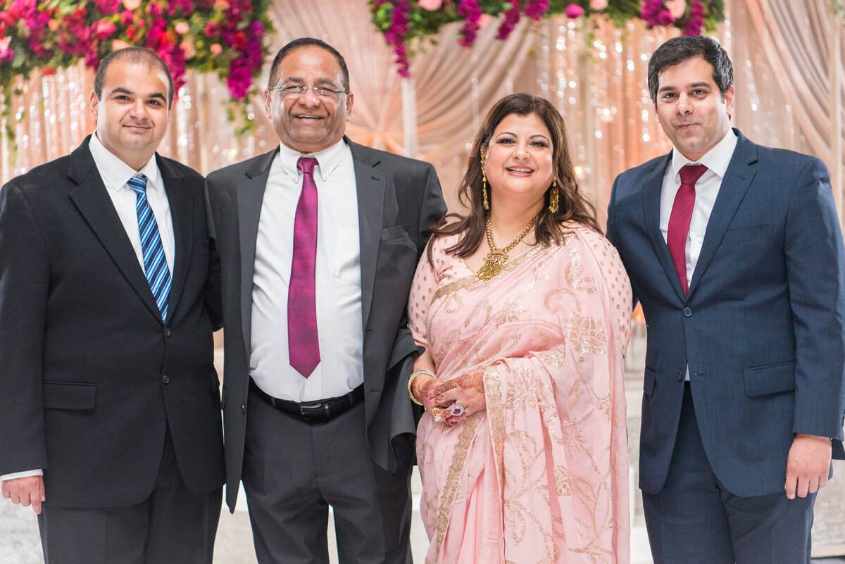 maha_studios_wedding_photography_chicago_new_york_california_sophisticated_and_vibrant_photography_honoring_modern_south_asian_and_multicultural_weddings39