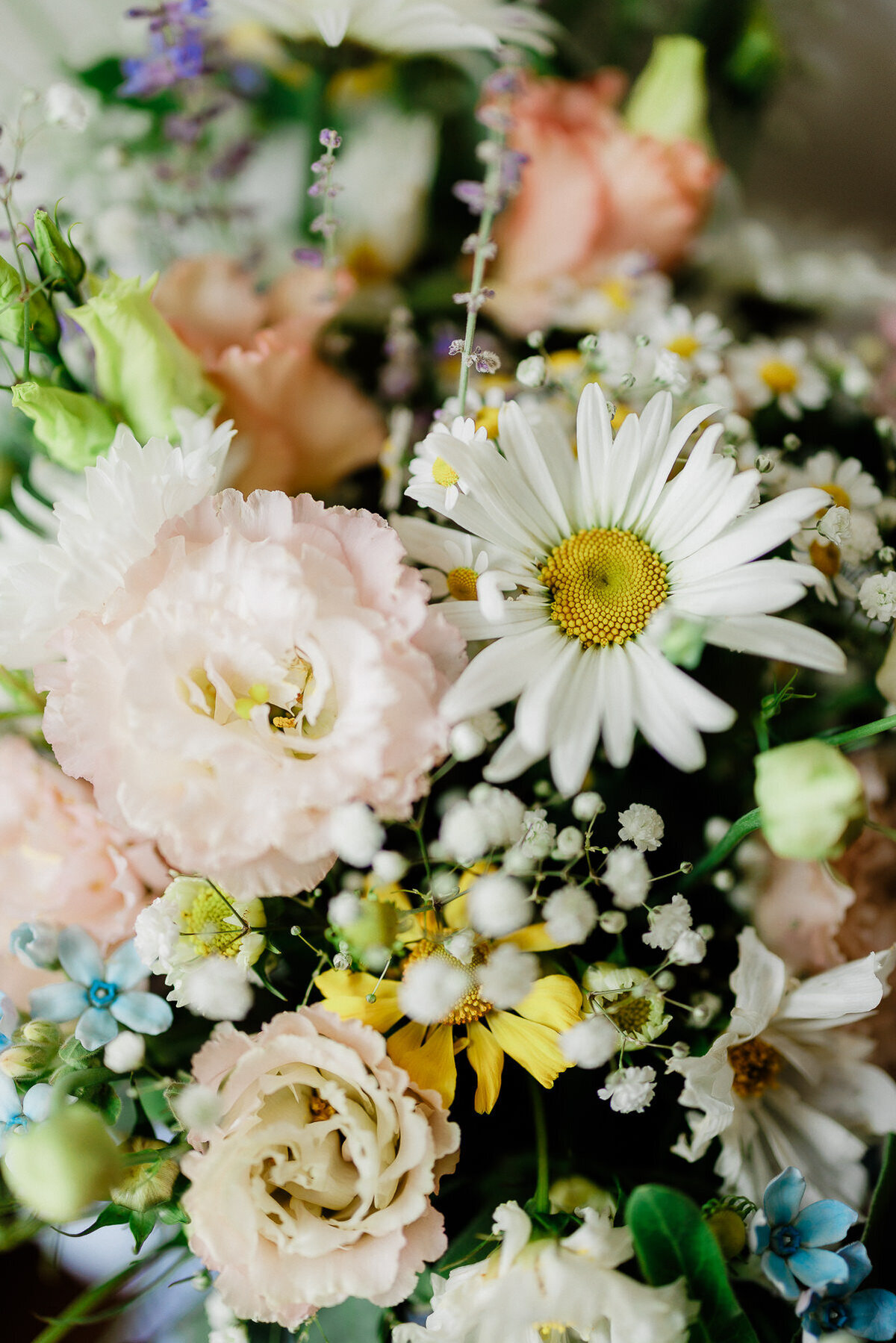 Modern_Chic_Chateau_Valouze_Destination_Wedding_Photographer-7